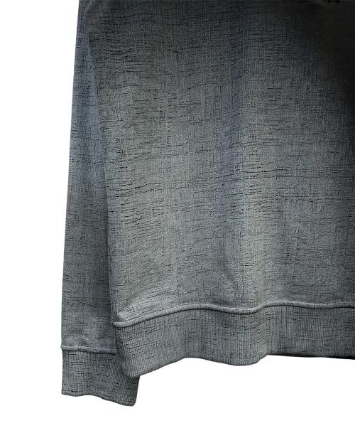 FENDI（フェンディ）FENDI (フェンディ) エンボスロゴスウェット ブラック×ブルー サイズ:Lの古着・服飾アイテム