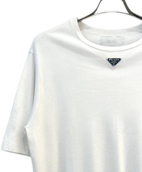PRADA（プラダ）PRADA (プラダ) トライアングルプレートコットンTシャツ ホワイト サイズ:Sの古着・服飾アイテム