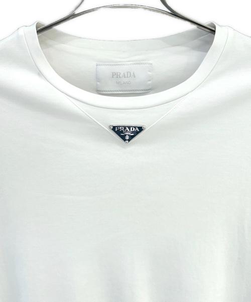 PRADA（プラダ）PRADA (プラダ) トライアングルプレートコットンTシャツ ホワイト サイズ:Sの古着・服飾アイテム