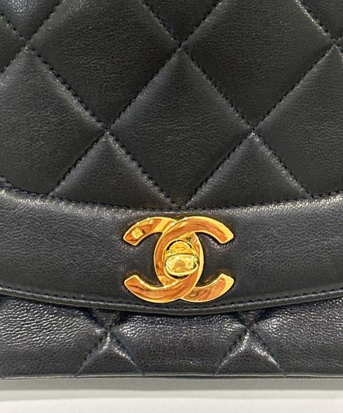 CHANEL（シャネル）CHANEL (シャネル) ダイアナフラップチェーンショルダーバッグ ブラックの古着・服飾アイテム