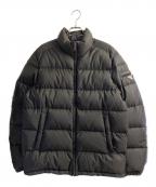 PRADAプラダ）の古着「ロゴプレートダウンジャケット」｜ブラック