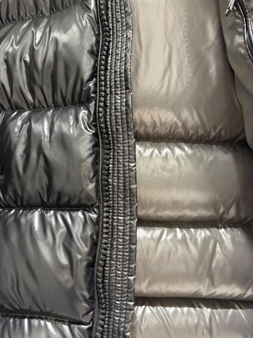 MONCLER（モンクレール）MONCLER (モンクレール) MAYA/ダウンジャケット D20914036605 68950 ブラックの古着・服飾アイテム