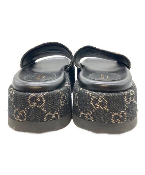 GUCCI（グッチ）GUCCI (グッチ) GGデニムプラットフォームスライドサンダル ブラック サイズ:37の古着・服飾アイテム