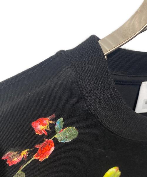 BURBERRY（バーバリー）BURBERRY (バーバリー) リミテッドフラワーロゴTシャツ ブラック サイズ:XSの古着・服飾アイテム
