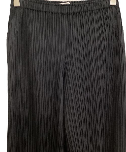 PLEATS PLEASE（プリーツプリーズ）PLEATS PLEASE (プリーツプリーズ) プリーツパンツ ブラック サイズ:2の古着・服飾アイテム