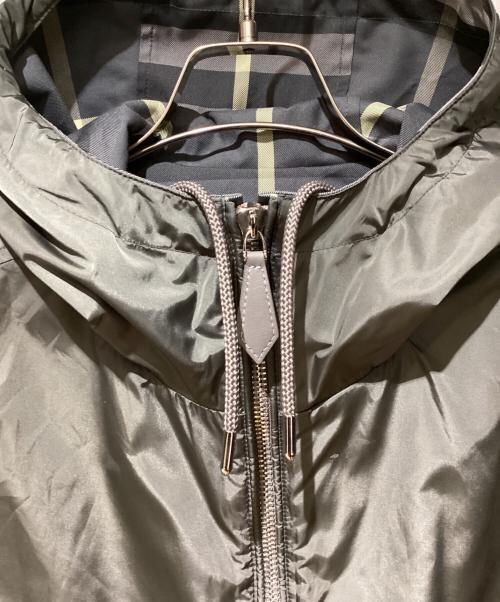BURBERRY（バーバリー）BURBERRY (バーバリー) リバーシブルチェックパーカー グレー サイズ:Mの古着・服飾アイテム