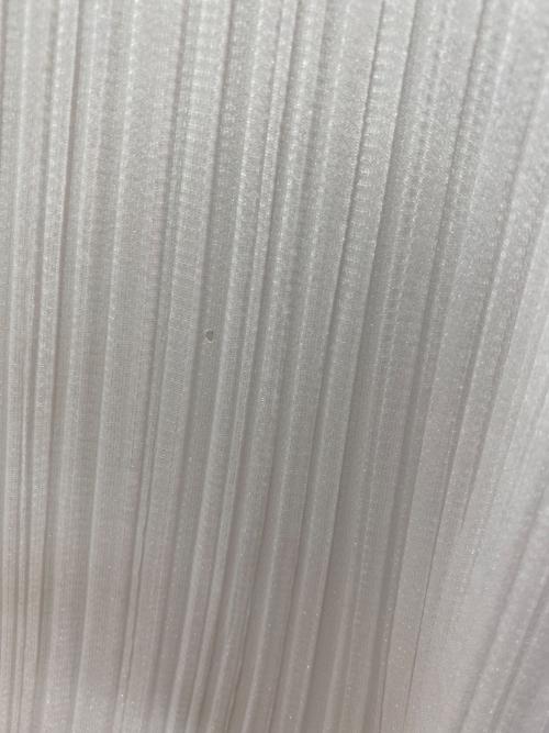 PLEATS PLEASE（プリーツプリーズ）PLEATS PLEASE (プリーツプリーズ) プリーツワンピース ホワイト サイズ:4の古着・服飾アイテム