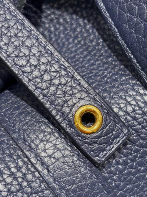 HERMES（エルメス）HERMES (エルメス) ピコタンロック PM/ゴールド金具/トリヨンクレマンス/ブルーアンクル/C刻印 ブルーアンクル サイズ:PMの古着・服飾アイテム