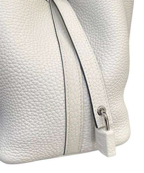 HERMES（エルメス）HERMES (エルメス) ピコタン ロック PM/シルバー金具/トリヨンクレマンス/ニューホワイト/B刻印 ニューホワイト サイズ:PMの古着・服飾アイテム