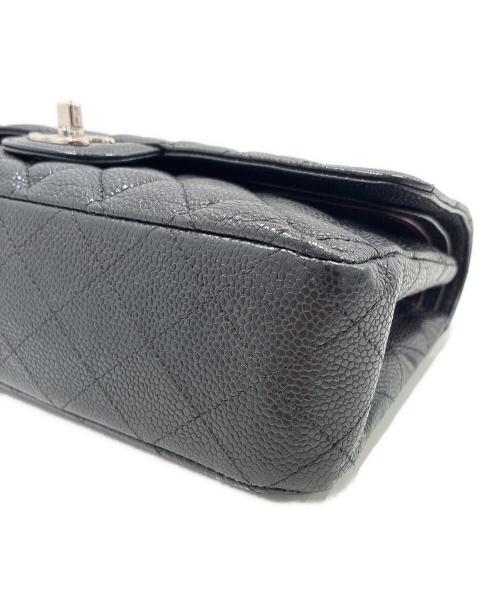 CHANEL（シャネル）CHANEL (シャネル) マトラッセ25　Wフラップチェーンショルダーバッグ ブラック サイズ:25の古着・服飾アイテム