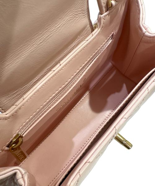 CHANEL（シャネル）CHANEL (シャネル) ハンドルショルダーバッグ ピンク×ゴールド金具の古着・服飾アイテム