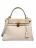 HERMES（エルメス）の古着「ケリー28 内縫い/ゴールド金具/トリヨンクレマンス/クレ/A刻印」｜クレ