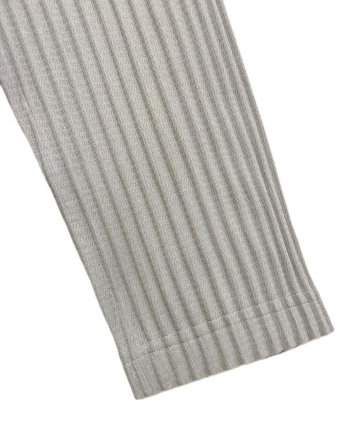 HOMME PLISSE ISSEY MIYAKE（オム プリッセ イッセイ ミヤケ）HOMME PLISSE ISSEY MIYAKE (オムプリッセ イッセイ ミヤケ) プリーツジャケット グレー サイズ:3の古着・服飾アイテム