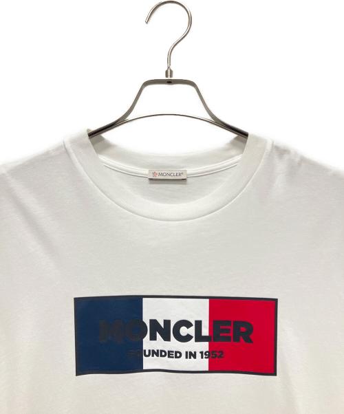 MONCLER（モンクレール）MONCLER (モンクレール) 立体ロゴ Tシャツ/トリコロールロゴTシャツ ホワイト サイズ:Lの古着・服飾アイテム
