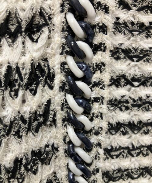 CHANEL（シャネル）CHANEL (シャネル) P58 マトラッセチェーン トリム ボーダー  ツイード カーディガン ホワイト×ブラック サイズ:36の古着・服飾アイテム