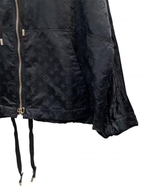 LOUIS VUITTON（ルイ ヴィトン）LOUIS VUITTON (ルイ ヴィトン) シャイニーモノグラムショートパーカー ブラック サイズ:34の古着・服飾アイテム