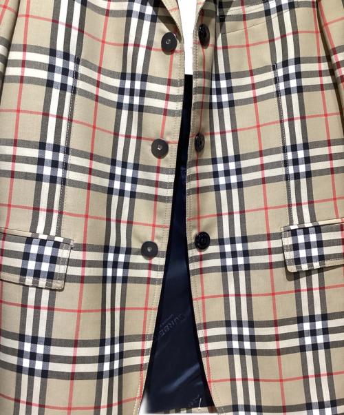 BURBERRY（バーバリー）BURBERRY (バーバリー) ノバチェックジャケット ベージュ サイズ:46の古着・服飾アイテム