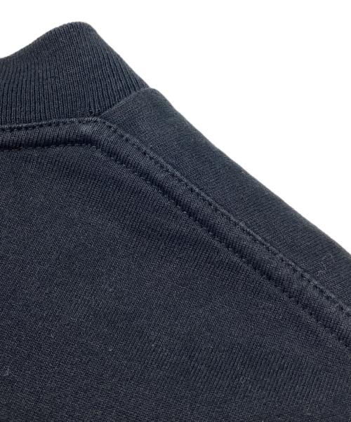 LOUIS VUITTON（ルイ ヴィトン）LOUIS VUITTON (ルイ ヴィトン) エンボスLVロゴTシャツ ブラック サイズ:Mの古着・服飾アイテム