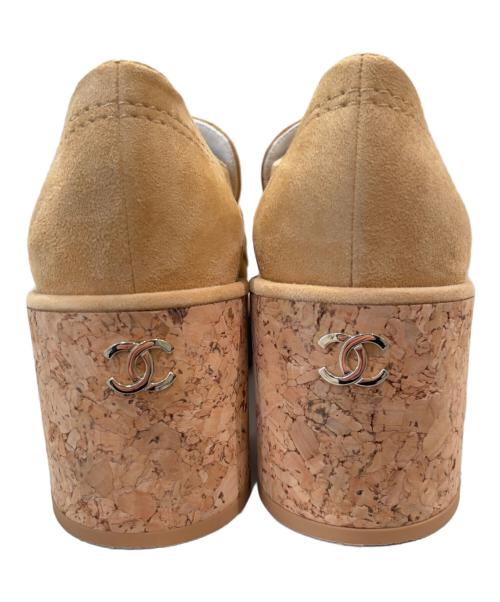 CHANEL（シャネル）CHANEL (シャネル) ココマークチェーンヒールローファー ベージュ サイズ:36の古着・服飾アイテム
