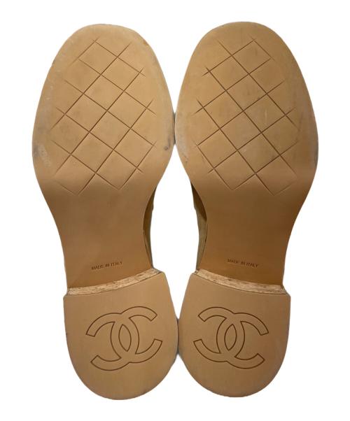 CHANEL（シャネル）CHANEL (シャネル) ココマークチェーンヒールローファー ベージュ サイズ:36の古着・服飾アイテム