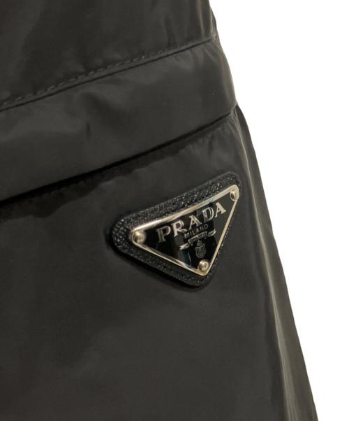 PRADA（プラダ）PRADA (プラダ) Triangle Plate Nylon Hood Jacket ブラック サイズ:48の古着・服飾アイテム