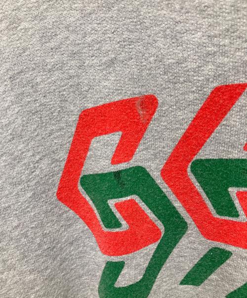 GUCCI（グッチ）GUCCI (グッチ) チェーンロゴパーカー グレー サイズ:Lの古着・服飾アイテム