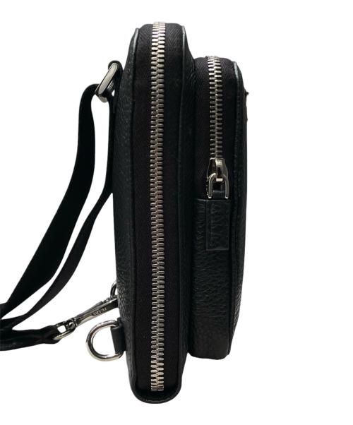 PRADA（プラダ）PRADA (プラダ) レザー スマートフォンケース ブラック サイズ:-の古着・服飾アイテム