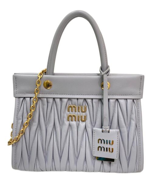MIU MIU（ミュウミュウ）MIU MIU (ミュウミュウ) マテラッセ2WAYショルダーバッグ スカイブルーの古着・服飾アイテム