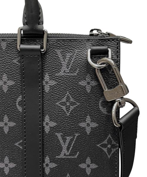 LOUIS VUITTON（ルイ ヴィトン）LOUIS VUITTON (ルイ ヴィトン) サックプラ・クロス　 ブラック サイズ:-の古着・服飾アイテム