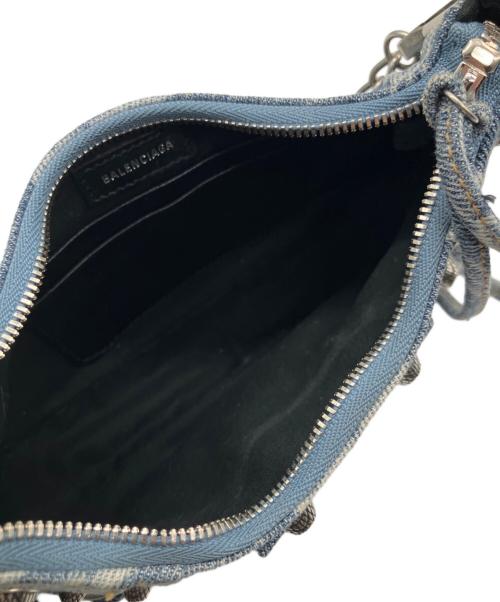 BALENCIAGA（バレンシアガ）BALENCIAGA (バレンシアガ) LE CAGOLE ミニ デニムショルダーバッグ インディゴ サイズ:ミニ/mininの古着・服飾アイテム