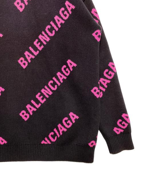 BALENCIAGA（バレンシアガ）BALENCIAGA (バレンシアガ) オールオーバーロゴニット ブラック×ピンク サイズ:Sの古着・服飾アイテム