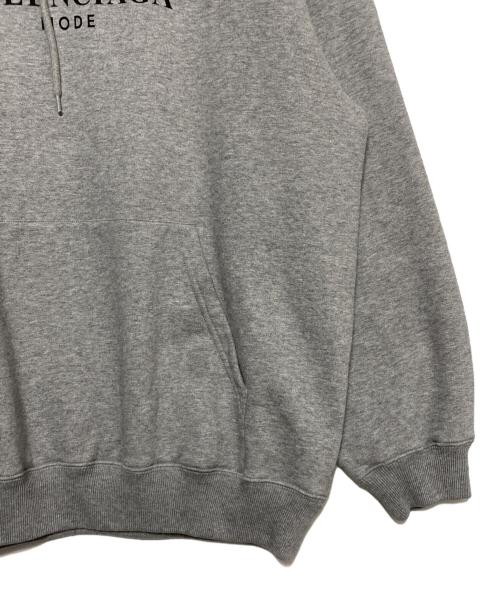 BALENCIAGA（バレンシアガ）BALENCIAGA (バレンシアガ) ロゴパーカー グレー サイズ:Sの古着・服飾アイテム