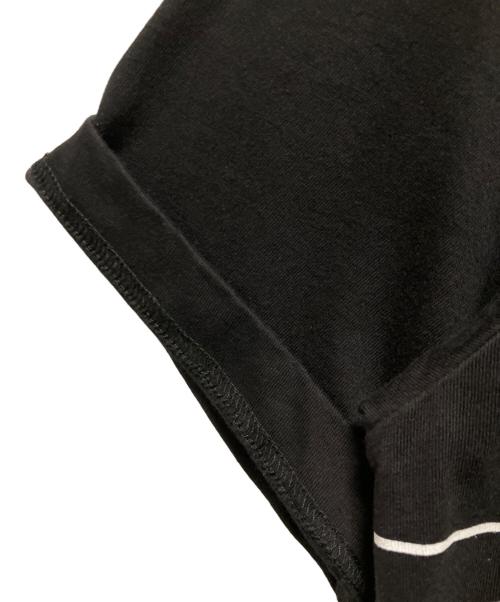 CHROME HEARTS（クロムハーツ）CHROME HEARTS (クロムハーツ) COMME des GARCONS (コムデギャルソン) スクロールラベルロゴTシャツ ブラック サイズ:XXLの古着・服飾アイテム