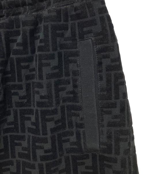 FENDI（フェンディ）FENDI (フェンディ) ズッカ柄ベロアハーフパンツ ブラック サイズ:46の古着・服飾アイテム