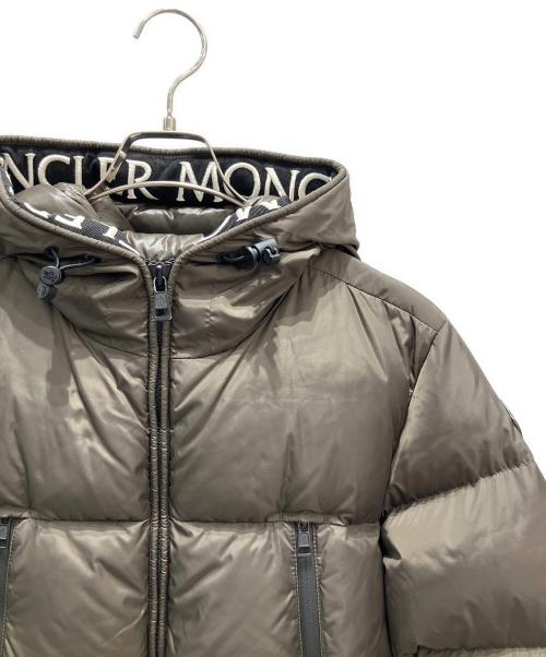 MONCLER（モンクレール）MONCLER (モンクレール) MONTCLA/ダウンジャケット オリーブ サイズ:2の古着・服飾アイテム