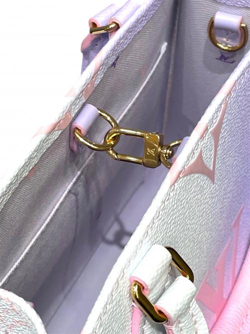 LOUIS VUITTON（ルイ ヴィトン）LOUIS VUITTON (ルイ ヴィトン) オンザゴーPM  サンライズパステル サイズ:PMの古着・服飾アイテム