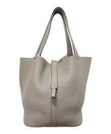 HERMES（エルメス）の古着「ピコタンロック MM/シルバー金具/グリエタン/トリヨンクレマンス/U刻印/2022年」｜グリエタン