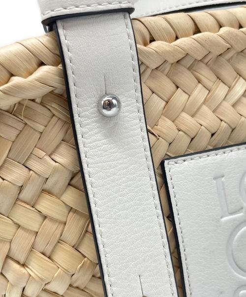 LOEWE（ロエベ）LOEWE (ロエベ) バスケット バッグ スモール ベージュ×ホワイト サイズ:スモールの古着・服飾アイテム