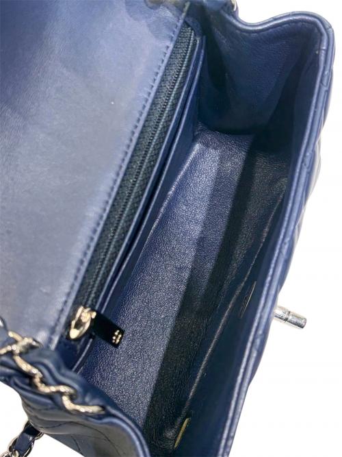 CHANEL（シャネル）CHANEL (シャネル) ミニマトラッセチェーンショルダーバッグ ネイビーシルバー金具の古着・服飾アイテム