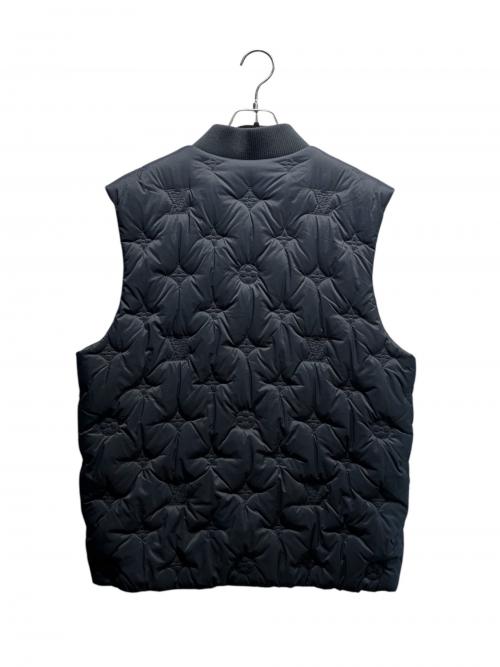 LOUIS VUITTON（ルイ ヴィトン）LOUIS VUITTON (ルイ ヴィトン) モノグラムダウンベスト/ダウンベスト/モノグラム/RM231 RG3 HOG99W ブラック サイズ:50の古着・服飾アイテム
