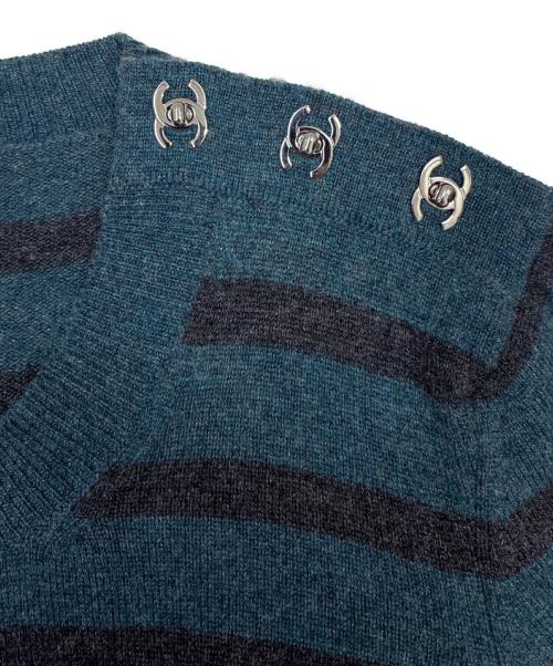 CHANEL（シャネル）CHANEL (シャネル) ココマークターンロックボーダーニット/P41974K03184/2011年 ブルー×ブラック サイズ:38の古着・服飾アイテム