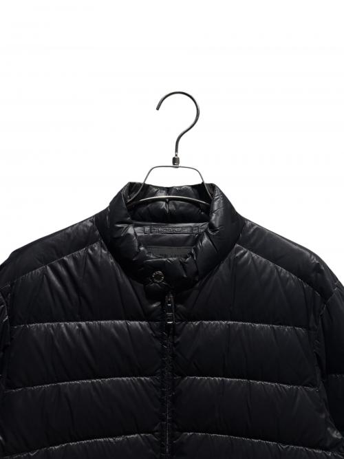 PRADA（プラダ）PRADA (プラダ) ロゴプレートダウンジャケット ブラック サイズ:46の古着・服飾アイテム