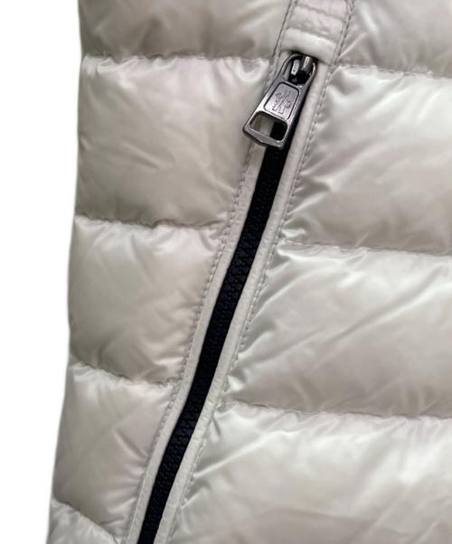 MONCLER（モンクレール）MONCLER (モンクレール) スウェット切替ダウンジャケット ホワイト サイズ:Ｍの古着・服飾アイテム