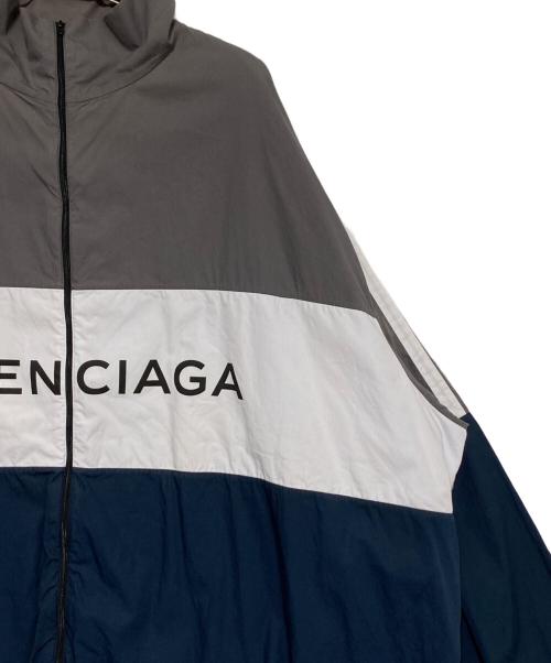 BALENCIAGA（バレンシアガ）BALENCIAGA (バレンシアガ) ロゴトラックジャケット グレー×ネイビー サイズ:40の古着・服飾アイテム