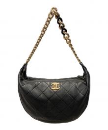 CHANEL（シャネル）の古着「マトラッセ テーパードクラシックチェーン ホーボーバッグ」｜ブラック