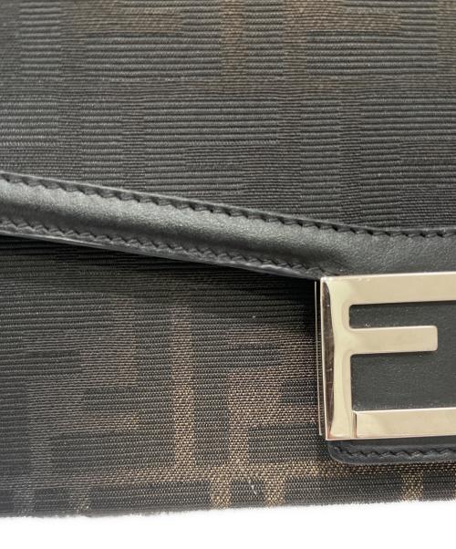 FENDI（フェンディ）FENDI (フェンディ) ショルダーバッグの古着・服飾アイテム