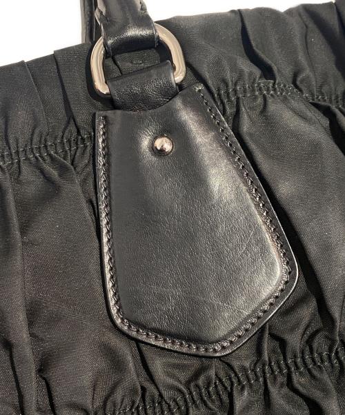 PRADA（プラダ）PRADA (プラダ) ナイロンギャザートートバッグ ブラックの古着・服飾アイテム