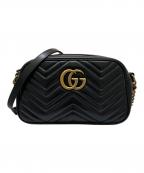 GUCCIグッチ）の古着「GGマーモント スモールカメラバッグ」｜ブラック