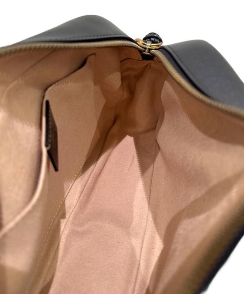 GUCCI（グッチ）GUCCI (グッチ) GGマーモント スモールカメラバッグ ブラック サイズ:スモールの古着・服飾アイテム