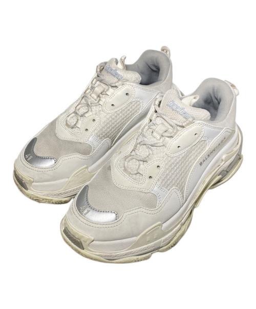 BALENCIAGA（バレンシアガ）BALENCIAGA (バレンシアガ) TRIPLE S ホワイト サイズ:41の古着・服飾アイテム